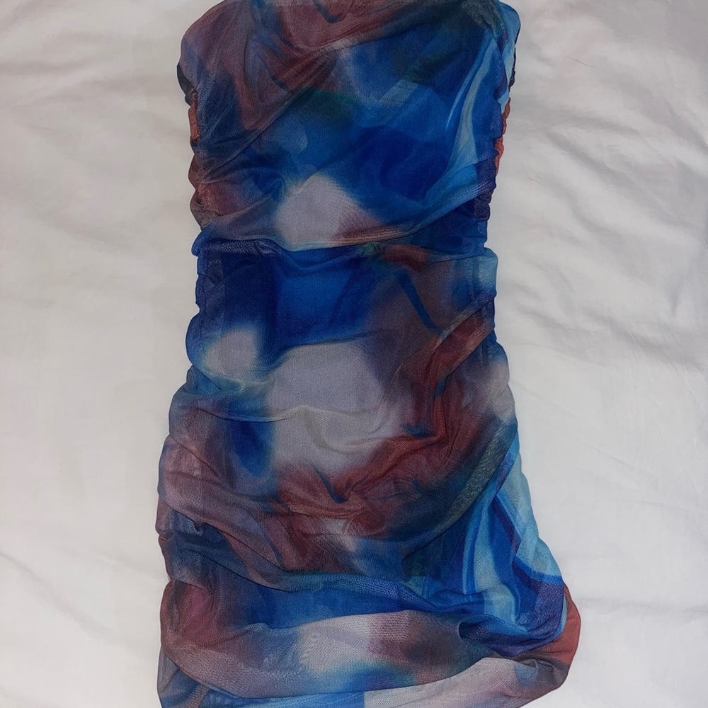 Elegant Blue and Red Strapless Mini Dress